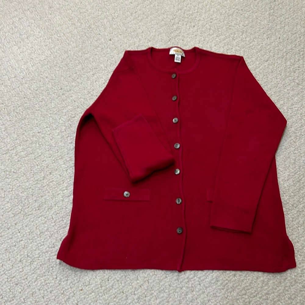 Talbots Petites cardigan in excellent condition. Hardly used. Side small slit